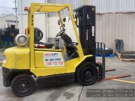 USED 2.5T LPG HYSTER FORKLIFT - picture0' - Click to enlarge