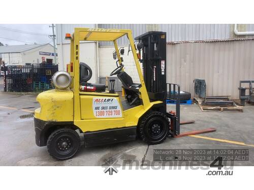 USED 2.5T LPG HYSTER FORKLIFT