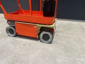 JLG 1230ES Scissor Lift with Full Certificate - picture2' - Click to enlarge