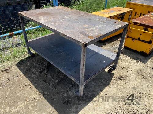 STEEL WORKSHOP BENCH ON CASTORS