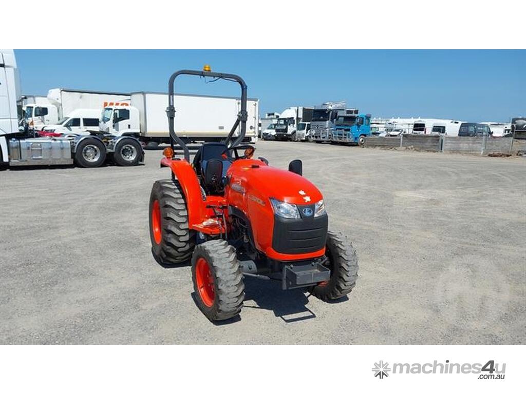 Used Kubota L3200 4WD Tractors 0-79hp in , - Listed on Machines4u