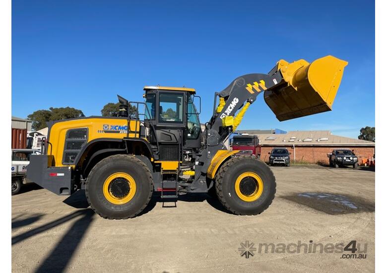 caption XC958 Wheel Loader 18T with 3M Dumping Height