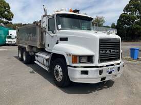 2007 Mack CH Tipper - picture0' - Click to enlarge