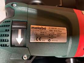 Metabo SBE1010 Hammer Drill with Case - picture0' - Click to enlarge