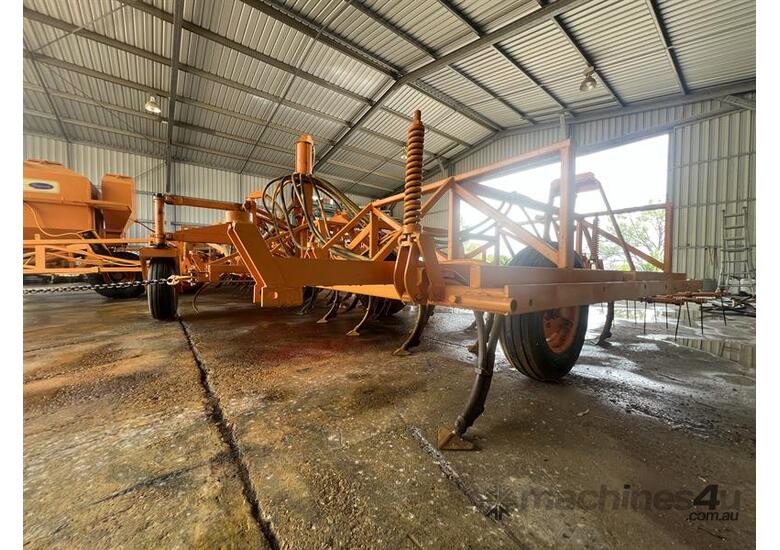 Used gyral 50ft Gyral SC Air Seeder Cultivator Air Seeder in , - Listed ...