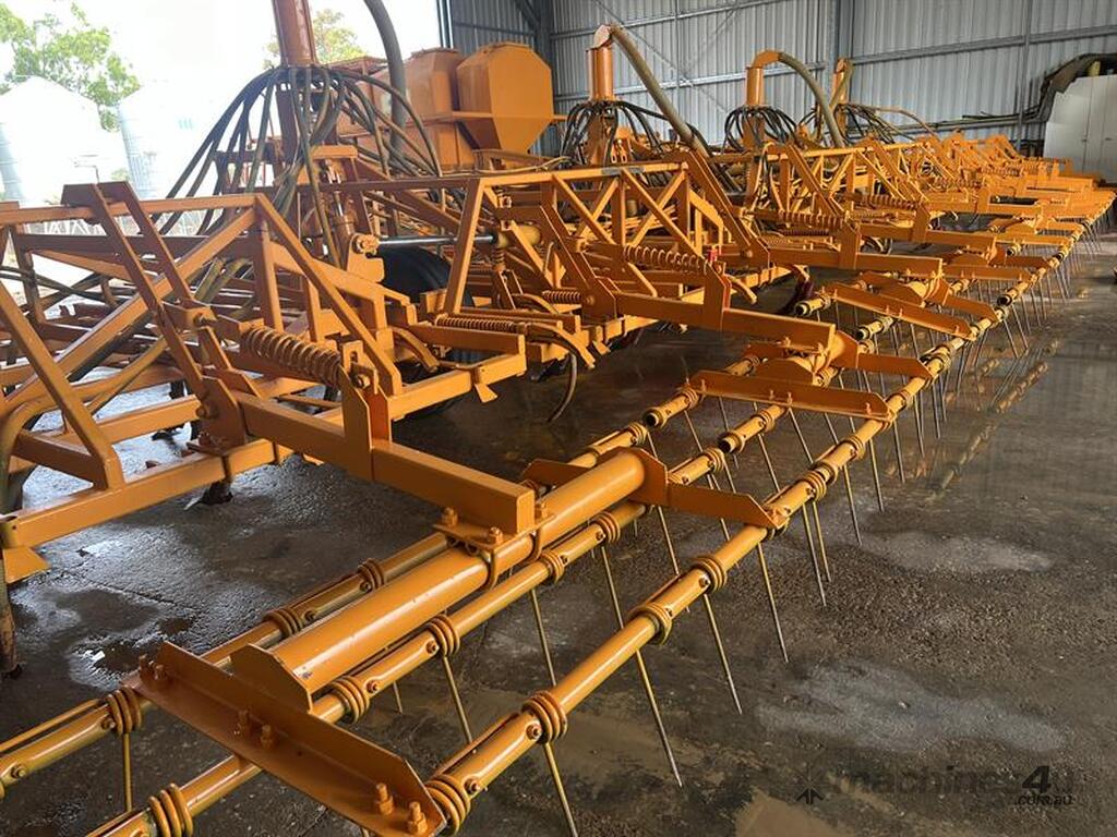 Used gyral 50ft Gyral SC Air Seeder Cultivator in MOREE, NSW