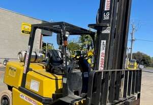 LIFTEK - YALE GLP50MH 5T FORKLIFT