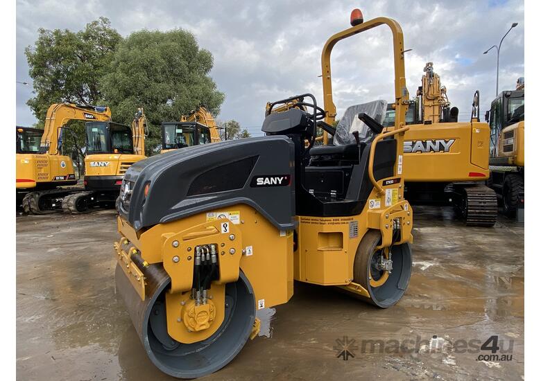 caption Sany STR30C-8 Tandem Roller | High Efficiency