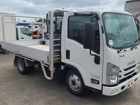 Isuzu NLS - picture0' - Click to enlarge