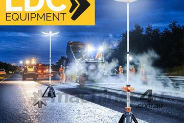 Portable Petal Tripod Light - For Easy Set Up