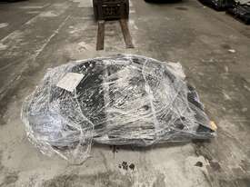 Pallet of Toyota RAV4 floor mats x50 - picture0' - Click to enlarge