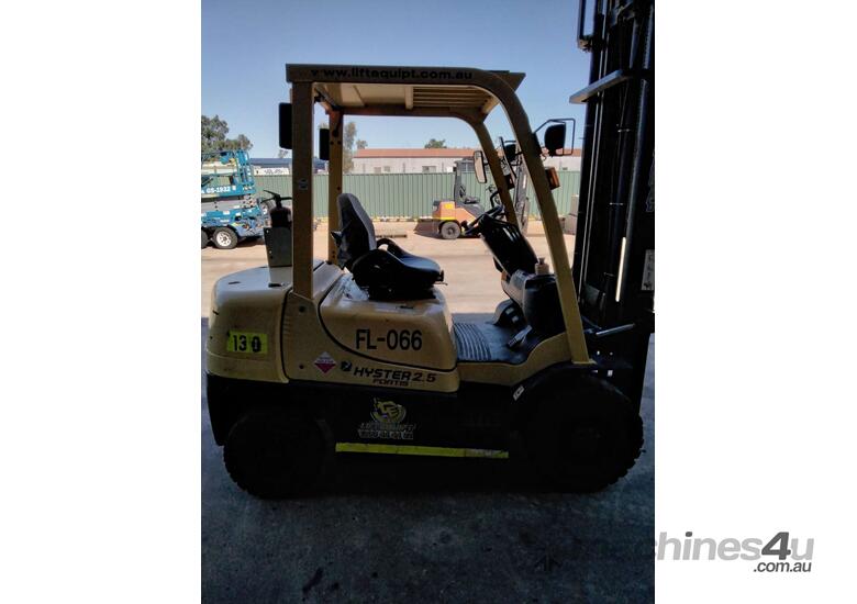 caption LIFT EQUIPT - 2.5T HYSTER DIESEL FORKLIFT