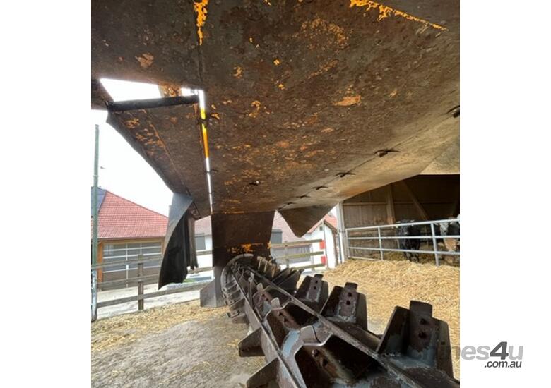 caption MECBIO - MENART Tow-Behind Windrow Turner