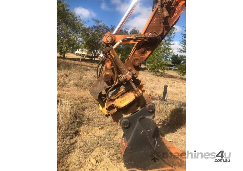caption Doosan DX140 LCR Excavator 14T + 6 Buckets & Ripper!