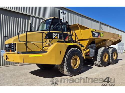 2007 CATERPILLAR 740 ARTICULATED DUMP TRUCK