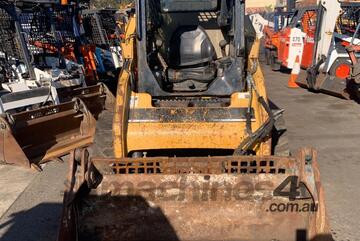Caterpillar 242B 61hp Skid Steer Loader Caterpillar 242B 61hp Skid Steer Loader