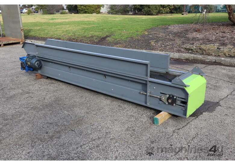 caption Motorised Incline Trough Belt Conveyor 3m Long