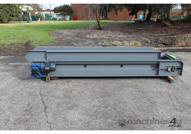 caption Motorised Incline Trough Belt Conveyor 3m Long