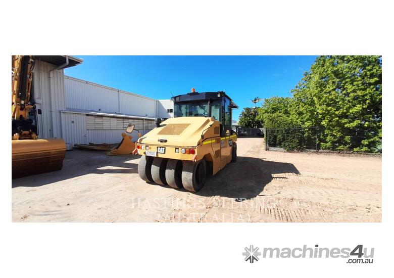 caption CAT CW34LRC Pneumatic Tired Compactors