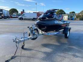 2014 Seadoo GTX 250 Jet Ski - picture1' - Click to enlarge