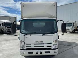 Isuzu NPR400 - picture0' - Click to enlarge