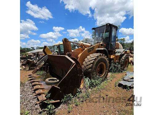 caption 2013 CASE 821F Wheeled Loader