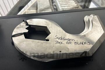 Blades Assorted slicer & Bowl Cutter