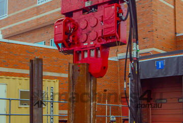 PVE 40VM Vibratory Hammer and Power Pack - Crane Suspended - Variable Moment - Single/Double Clamp
