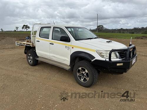 2011 TOYOTA HILUX SR UTE