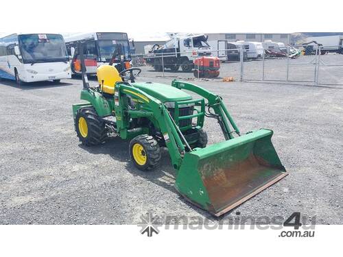 John Deere 2305 & FEL