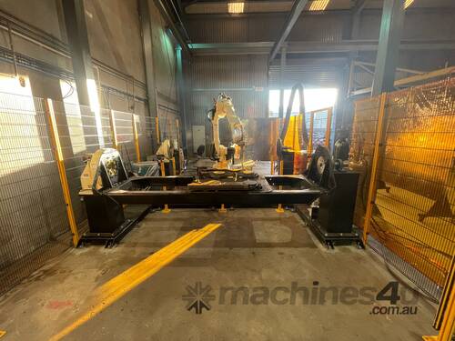 caption H-2800 Dual Positioner Robot Welding Cell, Ultimate Heavy Duty Solution for Handling High Volumes!