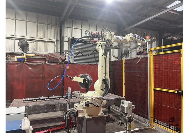 caption H-2800 Dual Positioner Robot Welding Cell, Ultimate Heavy Duty Solution for Handling High Volumes!