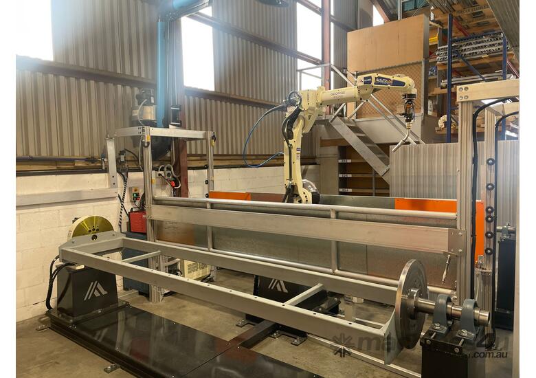 caption H-2800 Dual Positioner Robot Welding Cell, Ultimate Heavy Duty Solution for Handling High Volumes!