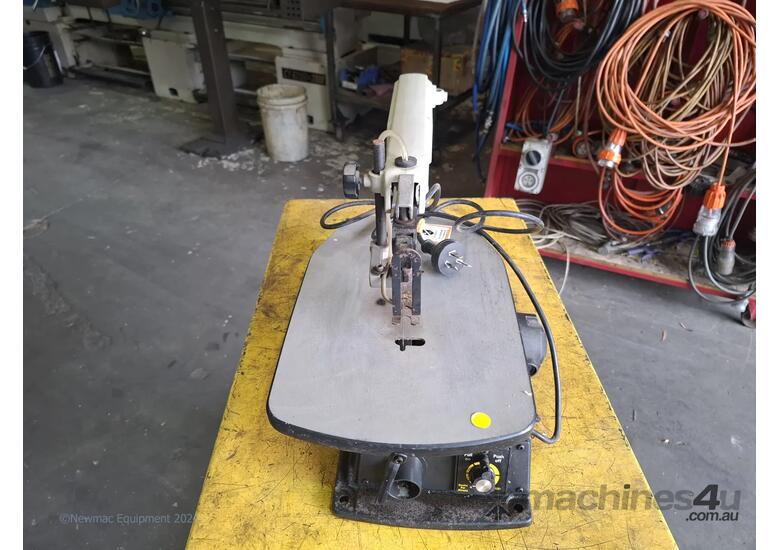 caption Makita SJ401 Scroll Saw