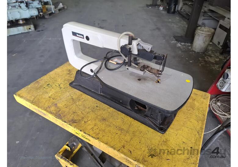 caption Makita SJ401 Scroll Saw