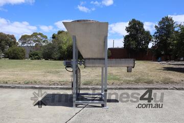 Hopper Auger Feeder Screw Conveyor - 1.5m Long Screw