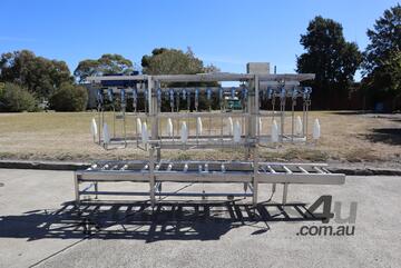 Commercial Poultry Chicken Cone Deboning Cut Up Line - Unimasz