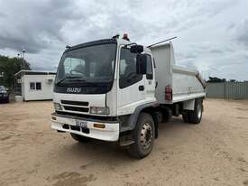 2004 ISUZU FVR 900 TIPPER TRUCK - picture1' - Click to enlarge