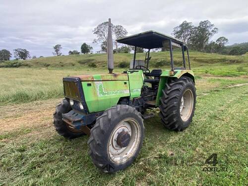 caption Deutz Tractor