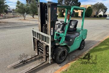 Forklift Mitsubishi FD35NT 3.5 Tonne Diesel 2013 Fork Position Side Shift Container Mast