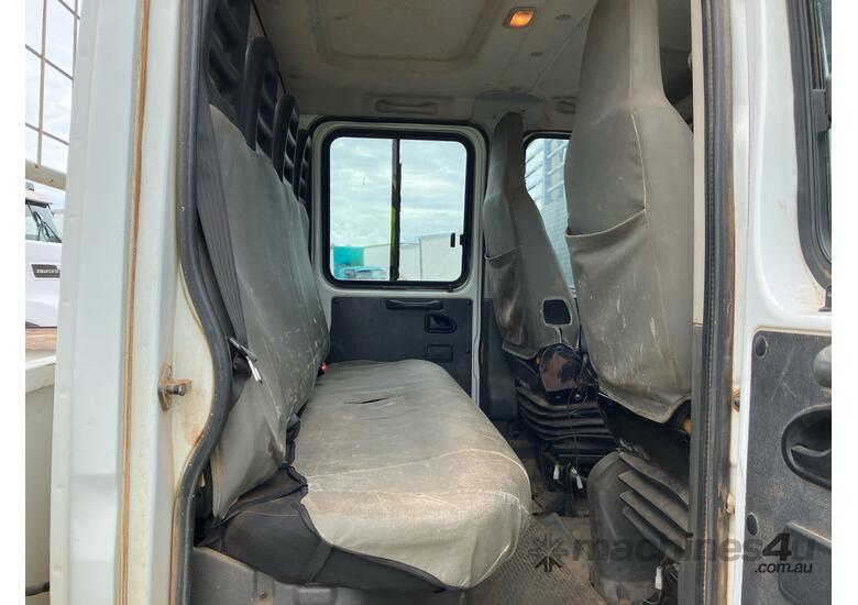 caption 2012 Iveco Daily Crew Cab Table Top