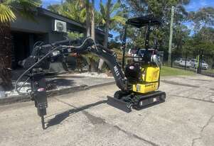 Eurotrac 1.2T Mini Excavator with Hammer