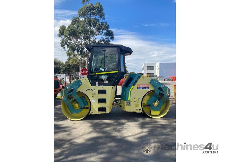 2012 Ammann AV70X 