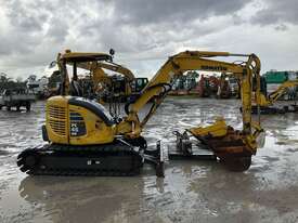 2011 Komatsu PC45MR-3 Excavator (Rubber Padded) - picture2' - Click to enlarge