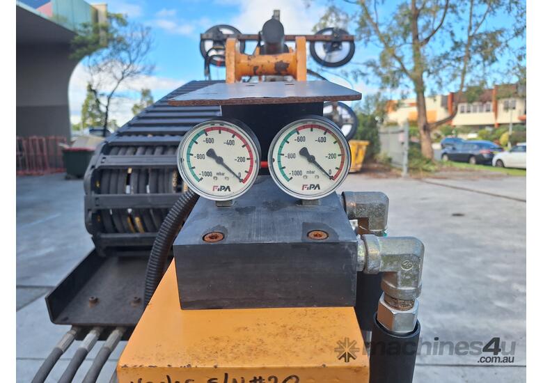 caption 2020 QuattroLifts V800 Material Handler