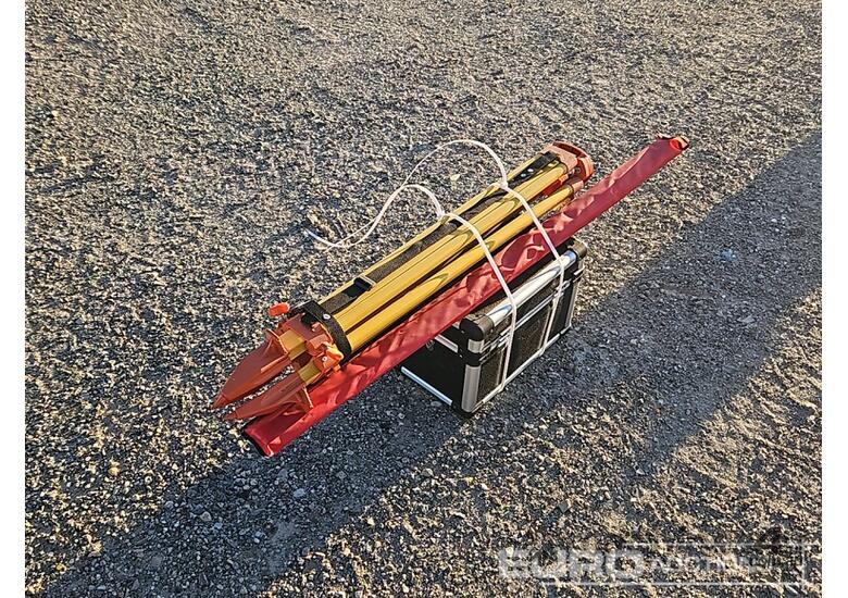 Unused Captok Laser Level, Self-Leveling Rotary Laser Level With Batteries, Receiver, Tripod, Grade 