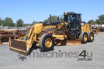 Caterpillar 2014   12M Caterpillar 2014   12M