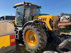 2018 JCB Fastrac 4220 Tractor - picture0' - Click to enlarge