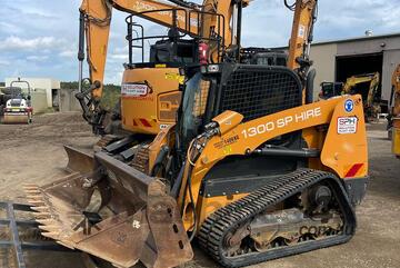 Case 2022   TR310B