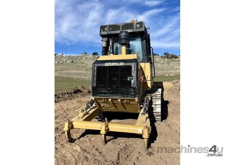 2010 CAT 953D with 10,200 hrs